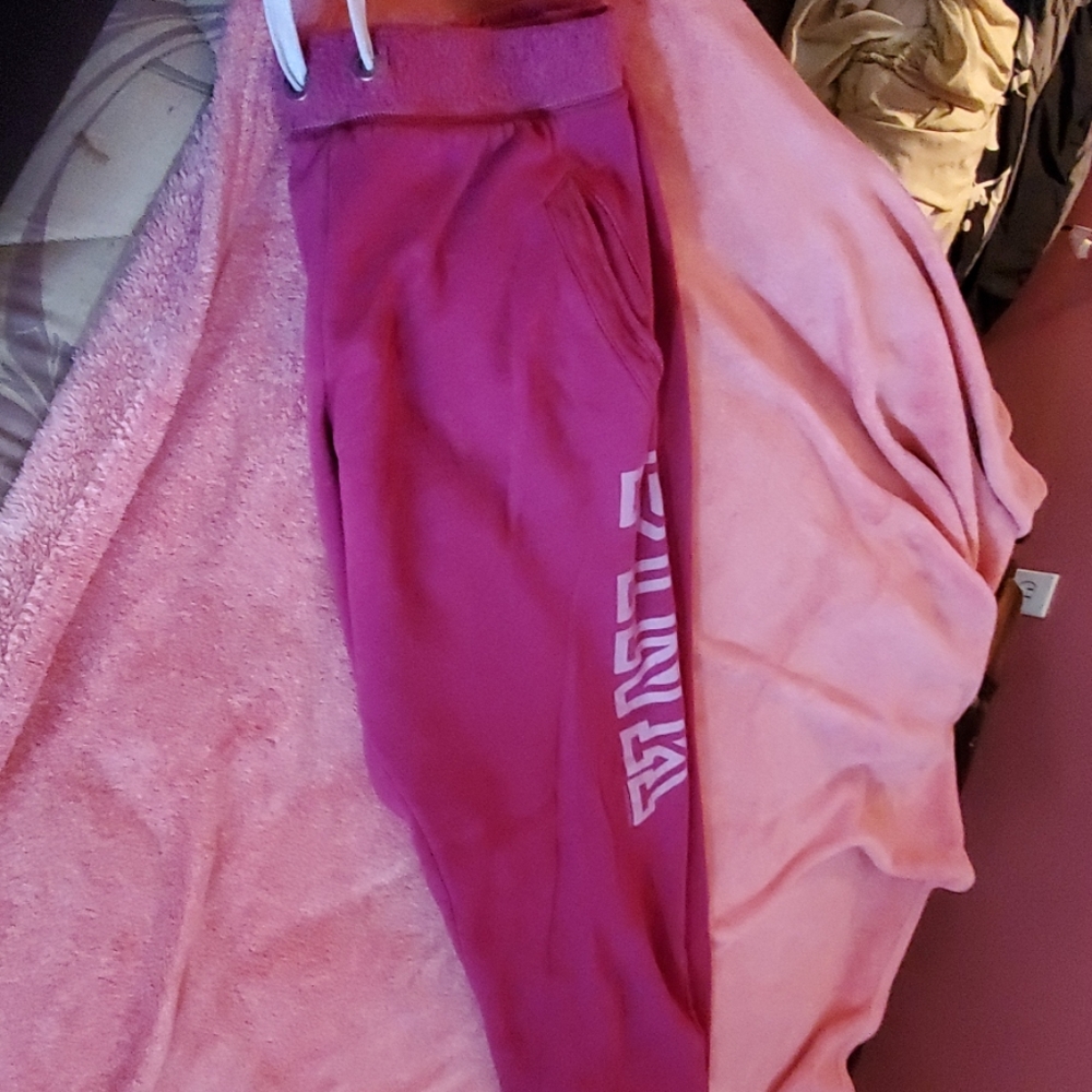 Sweat pants